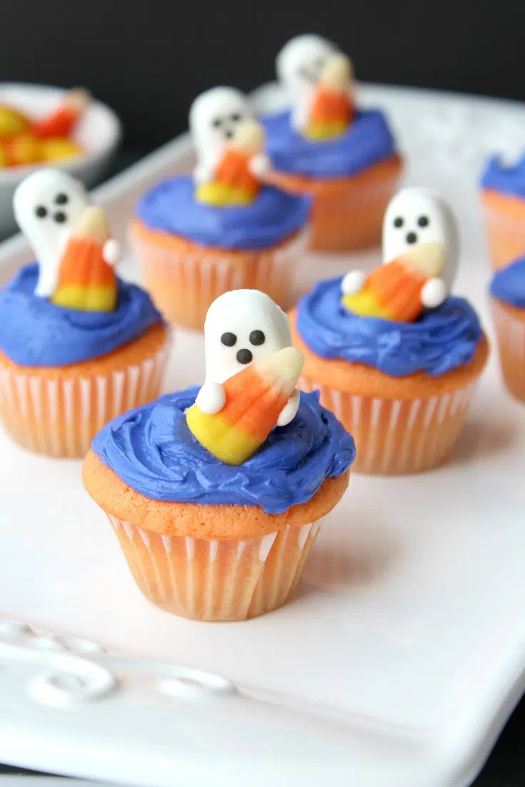 31 Wicked Good Halloween Cupcakes to Sink Your Fangs Into