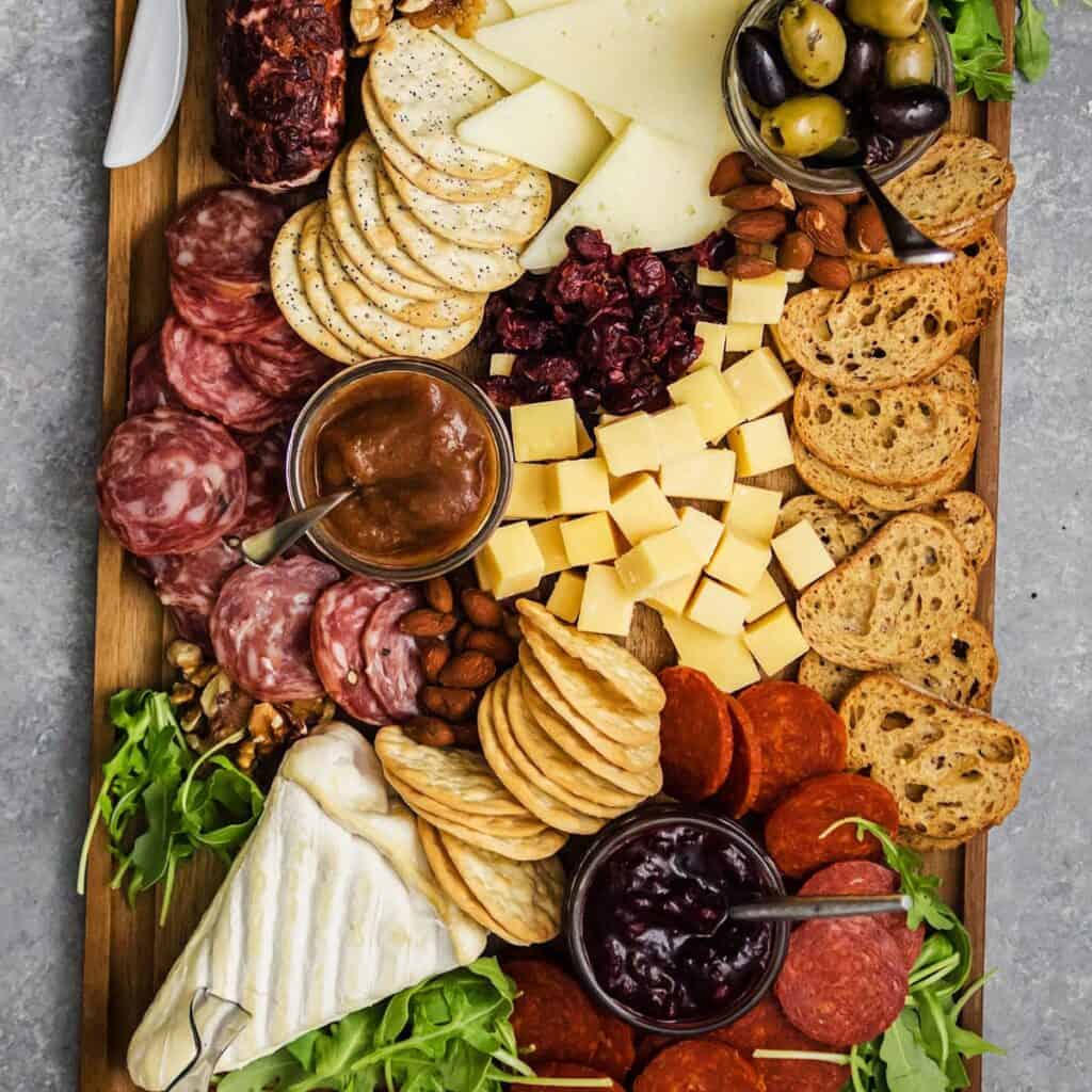 15 Festive Thanksgiving Charcuterie Boards for Easy Elevated Entertaining